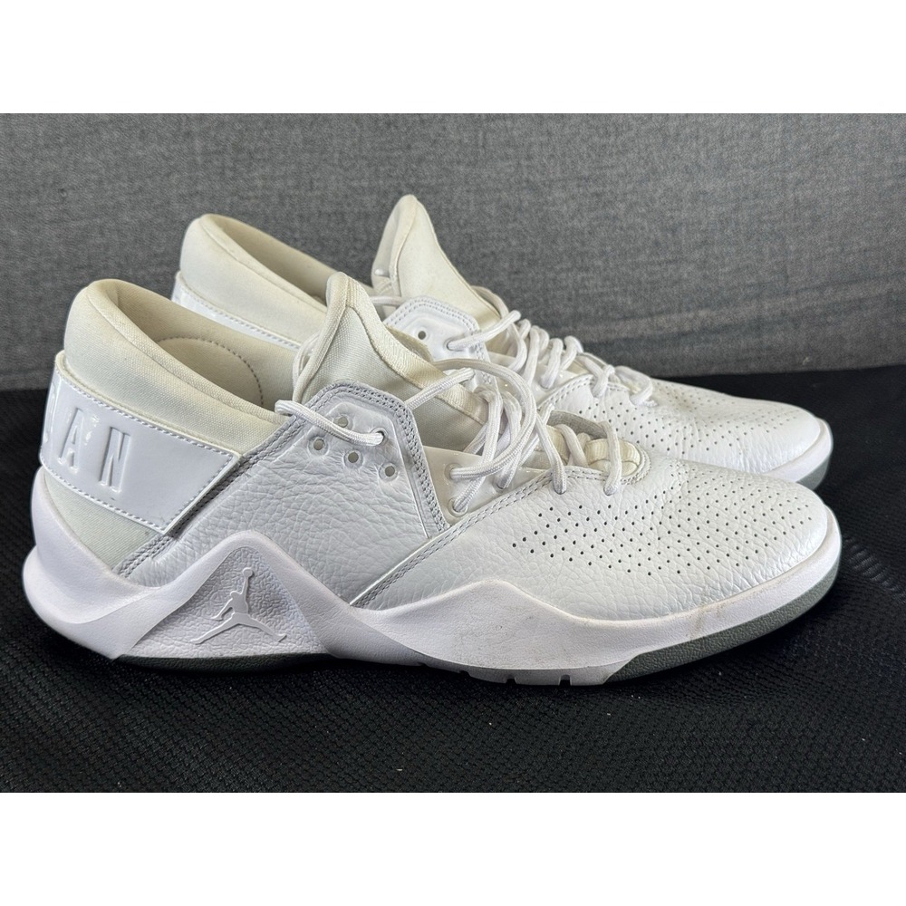 NIKE JORDAN AH6462-100 MEN'S FLIGHT FREE PREMIUM LOW BASKETBALL‎ WHITE SZ 10.5 - Picture 2 of 12
